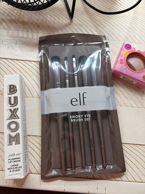 Three piece beauty set!